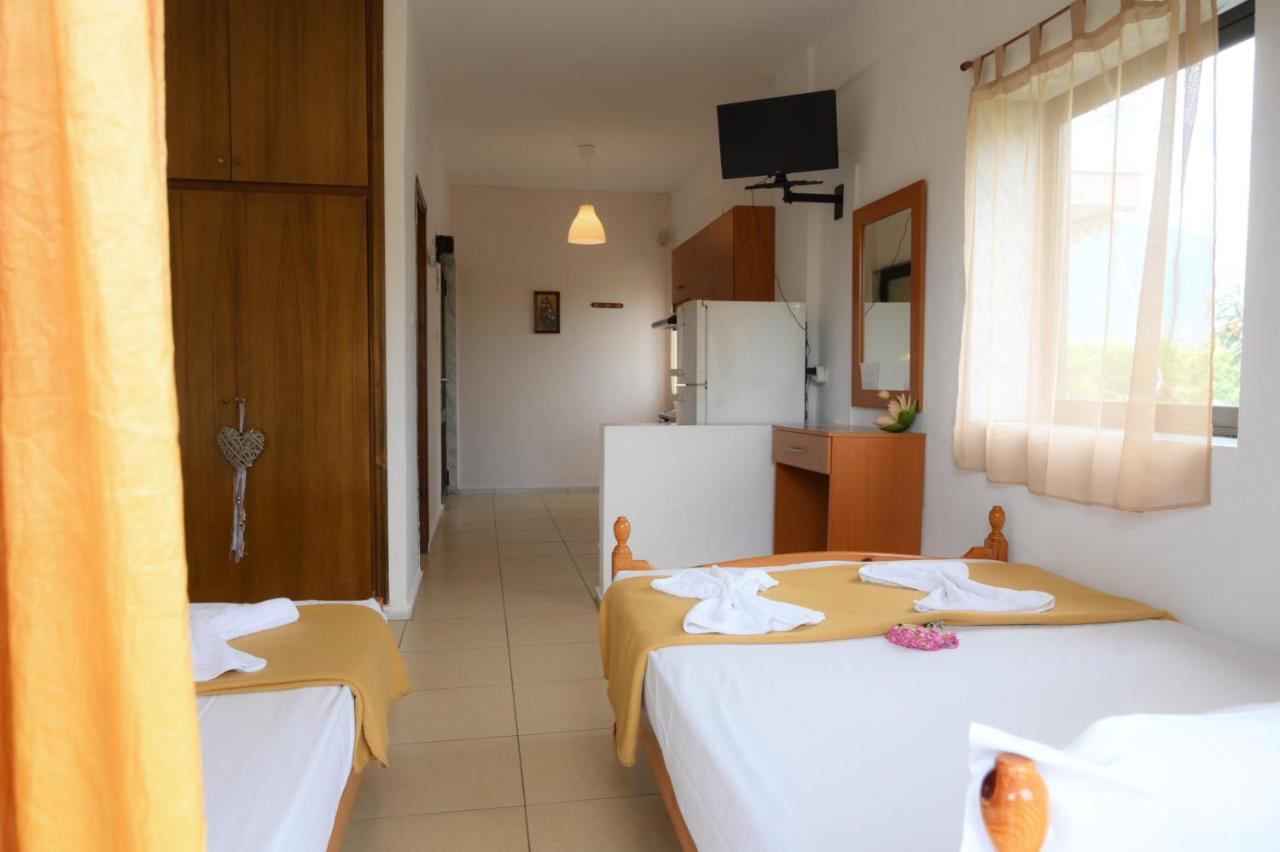 Hotel Geromichalos Paralía Skotínis Eksteriør bilde