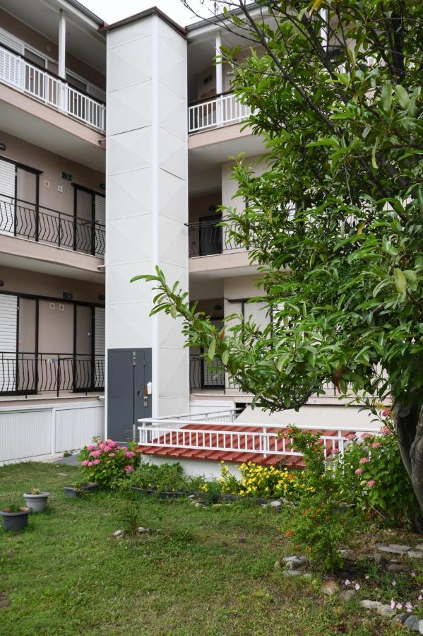 Hotel Geromichalos Paralía Skotínis Eksteriør bilde