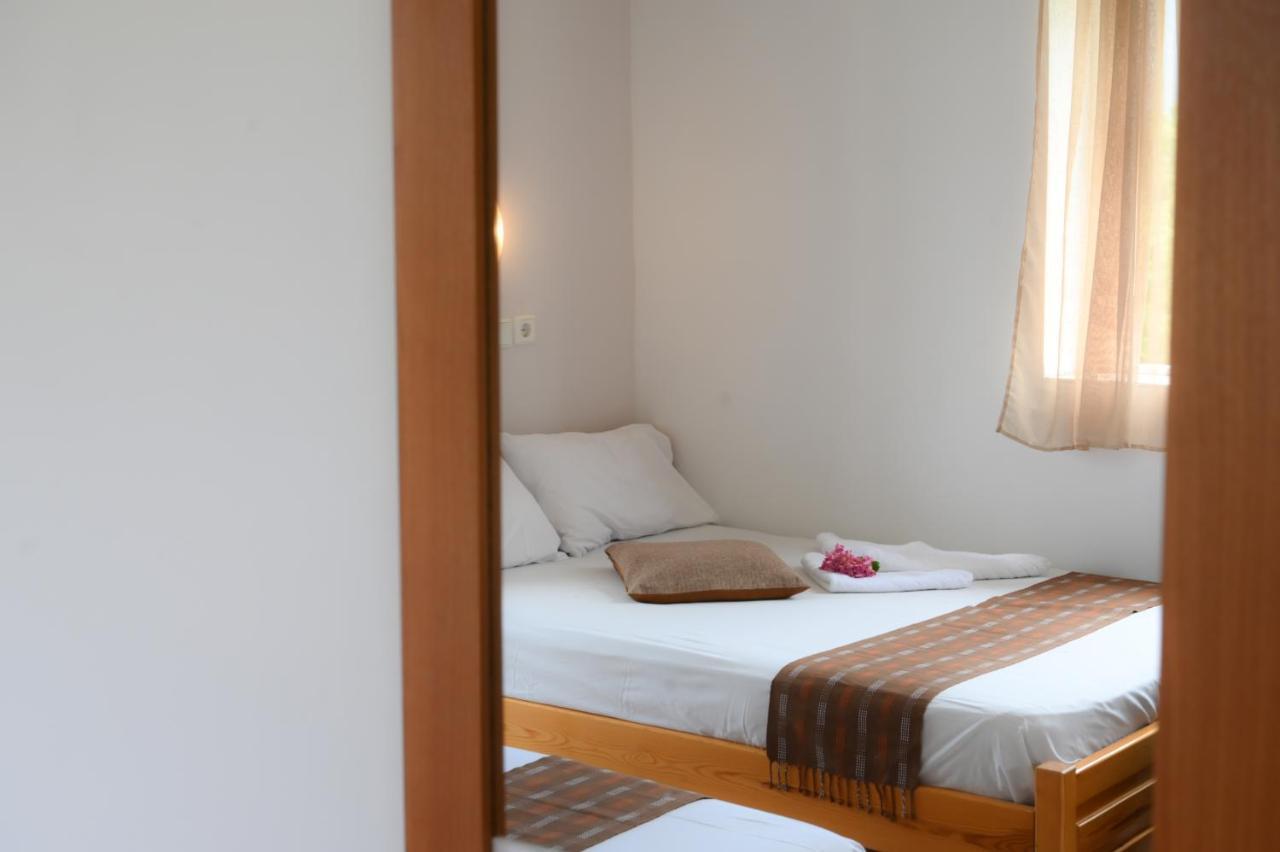 Hotel Geromichalos Paralía Skotínis Eksteriør bilde