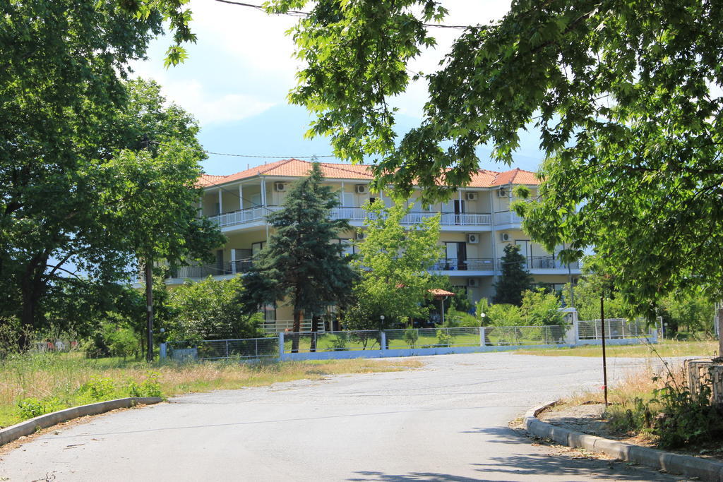 Hotel Geromichalos Paralía Skotínis Eksteriør bilde